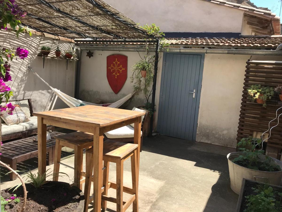 Appartement Climatise Avec Terrasse Carcassonne Buitenkant foto